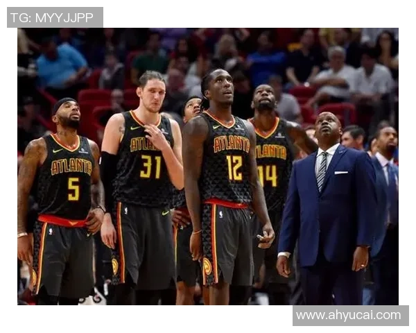 开拓者与老鹰激战正酣双方拼尽全力争夺胜利的精彩战报分析